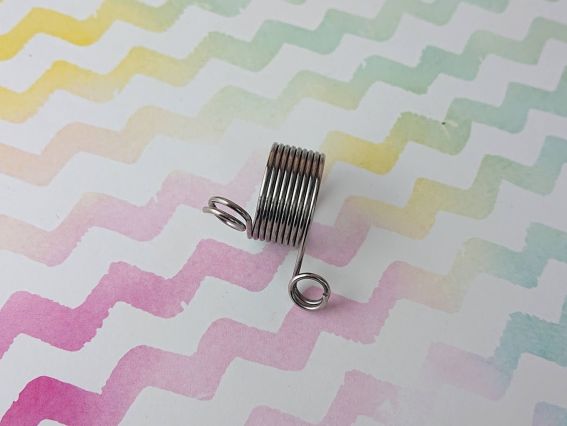 Пристосування для жаккардових візерунків, металевий Наперсток-розділювач пряжі