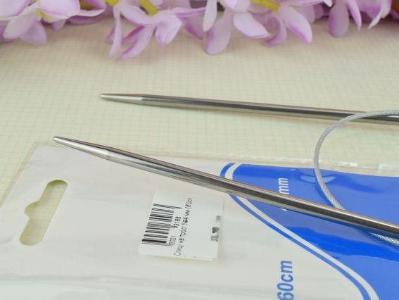 Вязальные круговые спицы,металлические  на тросике №4 мм, 60 см