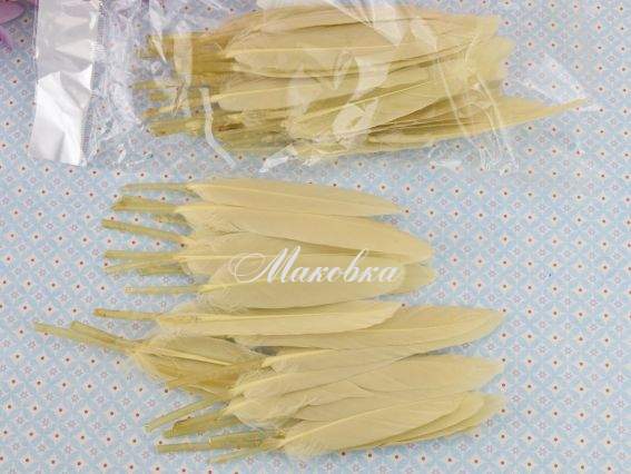 Пір'я Кремові №150, довжина 10-14 см Пір'я Кремові №150, довжина 10-14 см