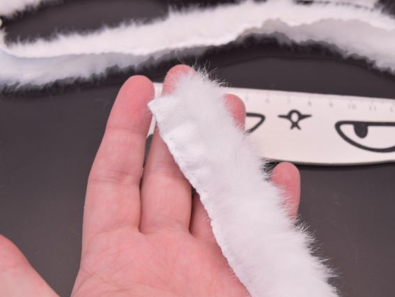 Стрічка зі штучного хутра БІЛА , ширина 3 см, для оздоблення, 1 шт