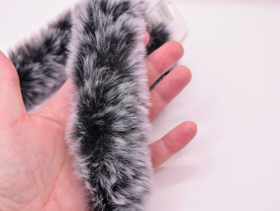 Стрічка зі штучного хутра БІЛА , ширина 4-5 см, для оздоблення, 1 шт