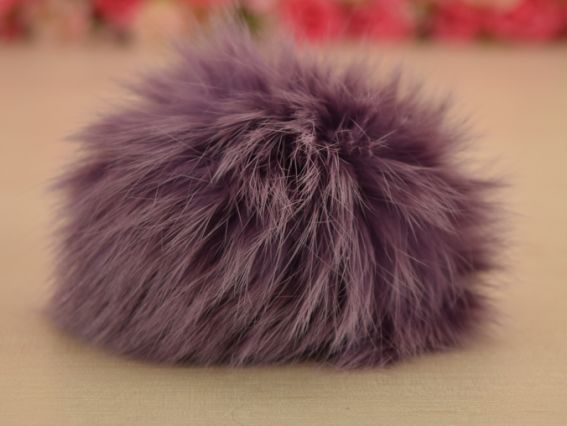 Помпон из меха кролика, окрашенный Светло-пурпурный, 1 шт Помпон из меха кролика, окрашенный Светло-пурпурный, 1 шт