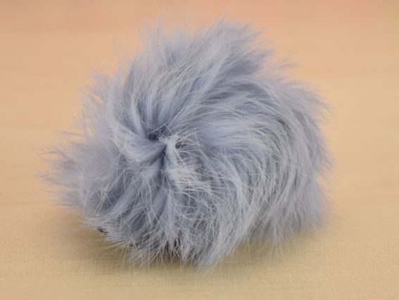 Помпон из меха кролика, окрашенный Серо-голубой, 1 шт Помпон из меха кролика, окрашенный Серо-голубой, 1 шт