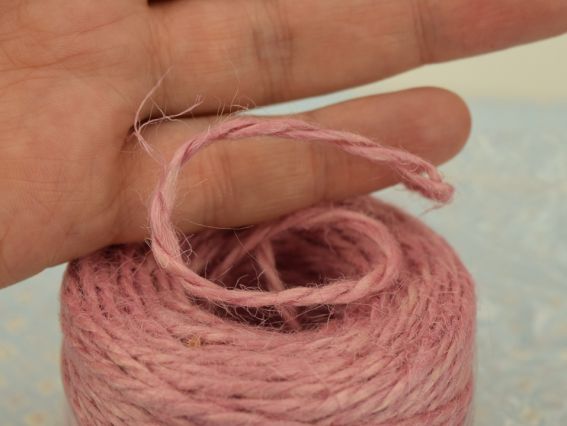 Нитки Шпагат джутовий цветной , 45 м/бобіна (коробка Twine-Fix) Радосвіт