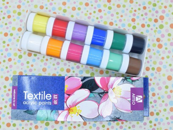 Набір акрилових фарб для розпису тканини Flowers 12 кольорів по 10мл, Arteo 322113002 Набір акрилових фарб для розпису тканини Flowers 12 кольорів по 10мл, Arteo 322113002