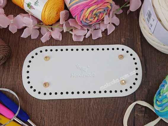 Донышко прямоугольное 10*22см, с ножками, белое Донышко прямоугольное 10*22см, с ножками, белое