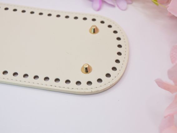 Денце прямокутне для сумки , розмір 22*10 см колір світлий беж, екошкіра 