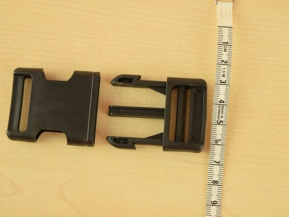 Фастекс пряжка-замок пластиковий, розмір 65х32 мм колір ЧОРНИЙ, проріз 28 мм