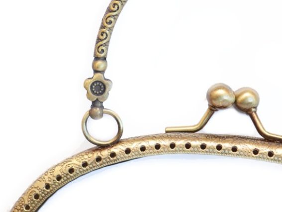 Фермуар М-9, замок-рамка металлическая для клатча, цвет античная бронза, с ручкой