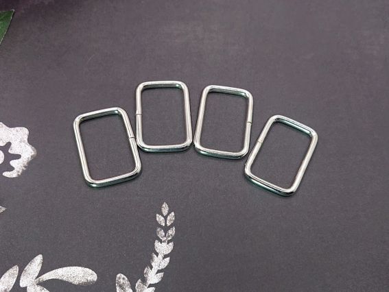 Напівкільця-Рамка для сумки металеві 3*2 см, колір платина, 4 шт Напівкільця-Рамка для сумки металеві 3*2 см, колір платина, 4 шт