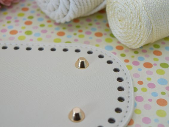 Денце прямокутне для сумки , розмір 22*10 см колір Кремовий №2, екошкіра 