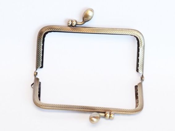 М-11 Замок-рамка металева (фермуар), колір антична бронза, 10,5х6,5 см