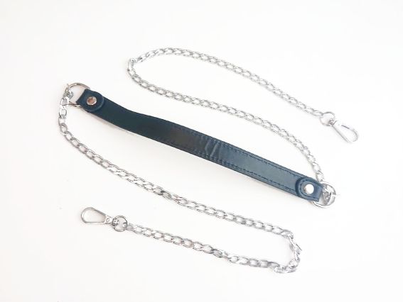 Ручка Еко шкіра Чорна з платиновими ланцюжками, комбінована 120см, АЛ-3147 Ручка Еко шкіра Чорна з платиновими ланцюжками, комбінована 120см, АЛ-3147