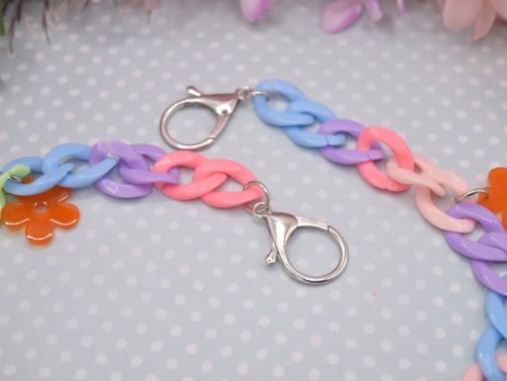 Ручка-ланцюг акрилова Різнокольорова з квітками, довжина 54см