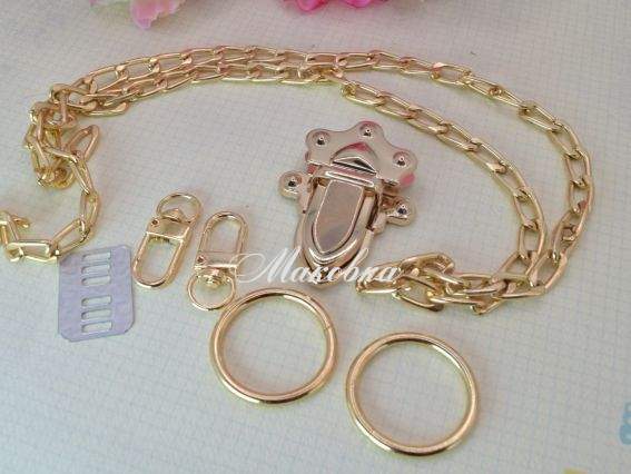 Набор фурнитуры для сумки Золото №2,, металлический (ручка и застежка) Набор фурнитуры для сумки Золото №2,, металлический (ручка и застежка)