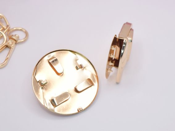 Набір металевої фурнітури для сумки, Світлий Золотий колір, з ланцюжком та застібкою