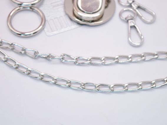 Набір металевої фурнітури для сумки, Платиновий (сталевий) колір №2, з ланцюжком та застібкою