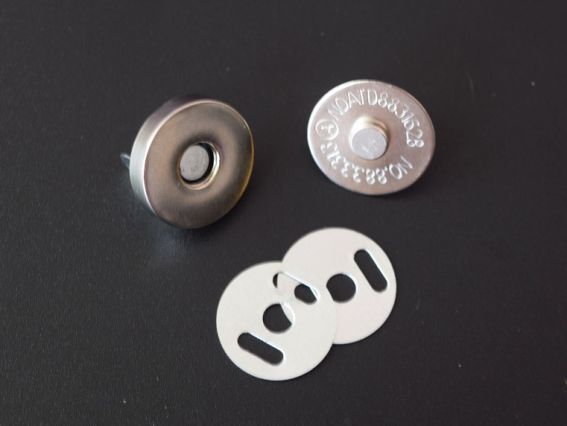 Замок для сумки магнитный 17 мм круглый, цвет платина