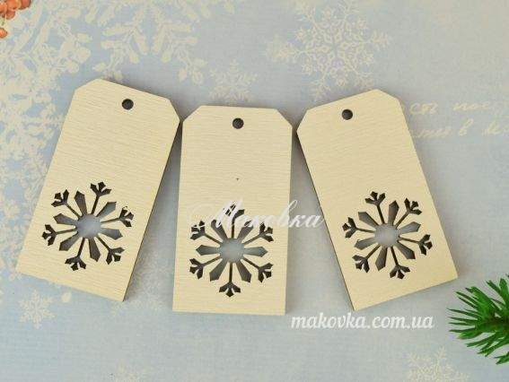 Бирка прямоугольная со снежинкой, 64х34мм, белая 1 шт Бирка прямоугольная со снежинкой, 64х34мм, белая 1 шт