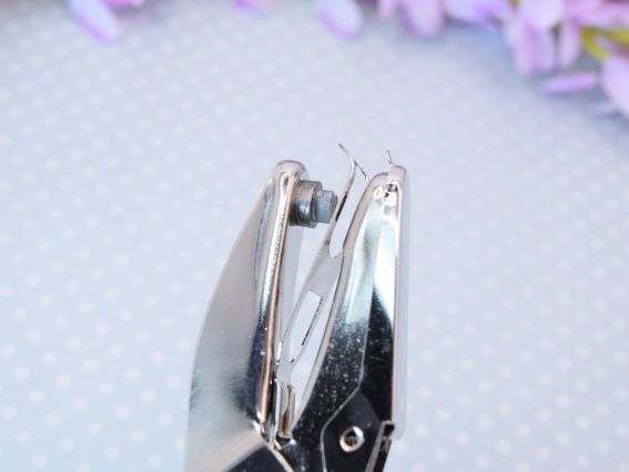 Фигурный дырокол точечный Сердце, размер 5,5 мм NO.4120-1 Tenwin, 