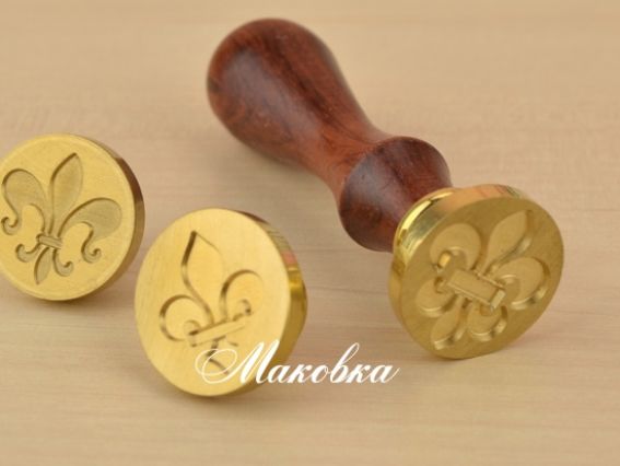 Набор печатей Три Лилии, 5-11309, деревянная ручка Набор печатей Три Лилии, 5-11309, деревянная ручка