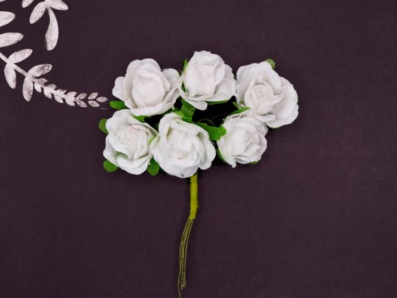 Набір тканинних троянд, БІЛІ з зеленим чашолистком 6 шт/уп  Набір тканинних троянд, БІЛІ з зеленим чашолистком 6 шт/уп 