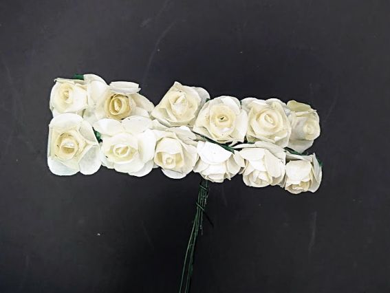 Набір паперових трояндочок, бутон 15 мм, колір Білий молочний , 12 шт