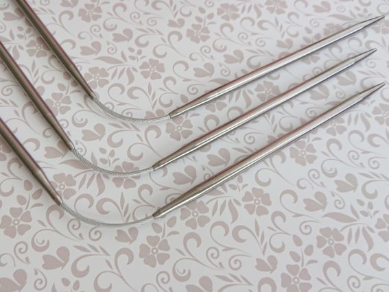 Носочные круговые вязальные спицы на тросе 23см, №4 мм 3 пары