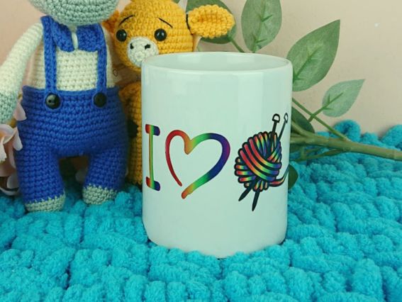 Сувенір чашка Я люблю в'язати, біла