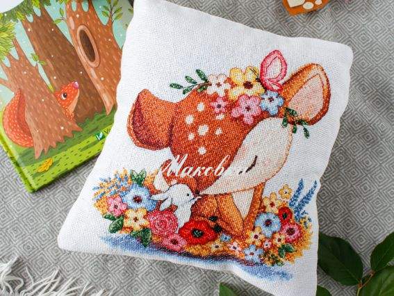 AHP-008 набор-подушка  Дружба (оленёнок),, Абрис Арт вышивание нитками