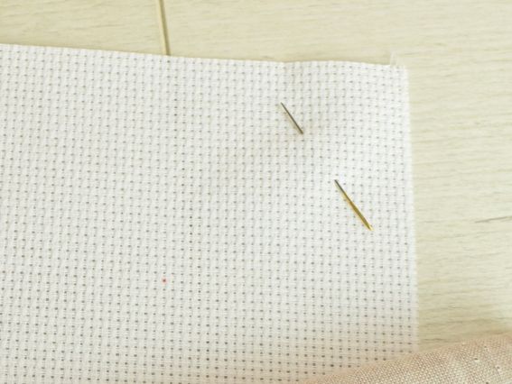 Набір для вишивання хрестиком подушки AHP-010 Захоплююча подорож (цуценя), Абріс Арт