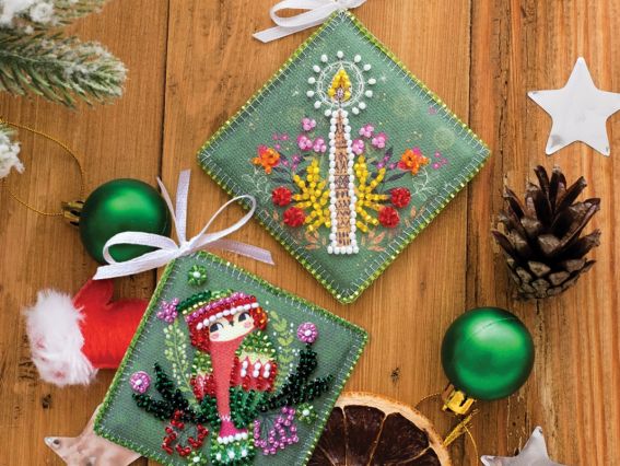 Новогодняя игрушка бісером ABT-009 Тёплая шапочка Абрис Арт