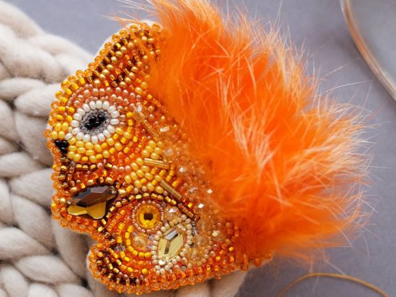 Набор для вишивання Прикраса брошка AD-042 Пухнаста, Абріс Арт