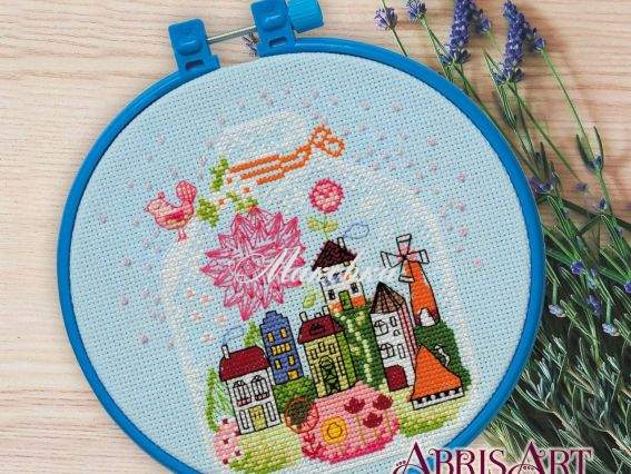 AHM-005 Подарунок з будиночками, Абріс Арт набір з п'яльцями для вишивання нитками AHM-005 Подарунок з будиночками, Абріс Арт набір з п'яльцями для вишивання нитками