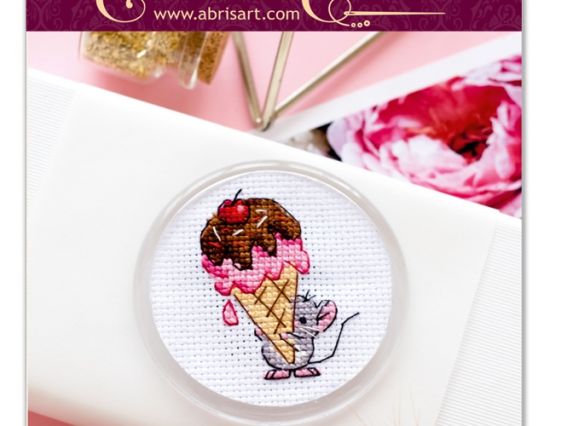 APH-009 Ласунька (миша з морозивом) АБРІС Арт н-р для виш. брелока з акрил. основою, нитки