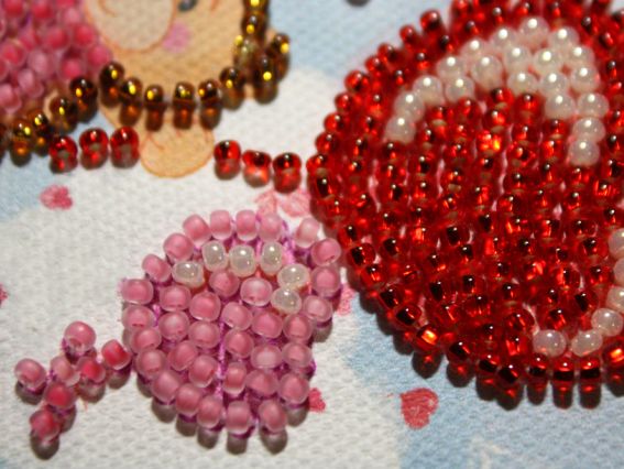 Вышивка-магнит Воздушный поцелуй, АМА-061, Абрис Арт