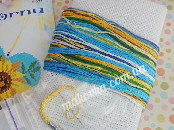 В-322, Biscornu Набір для вишивки брелока Вишиванка та Соняшник 