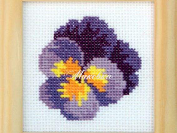 Анютины глазки №901 , Чарівниця набор для вышивания крестом Анютины глазки №901 , Чарівниця набор для вышивания крестом