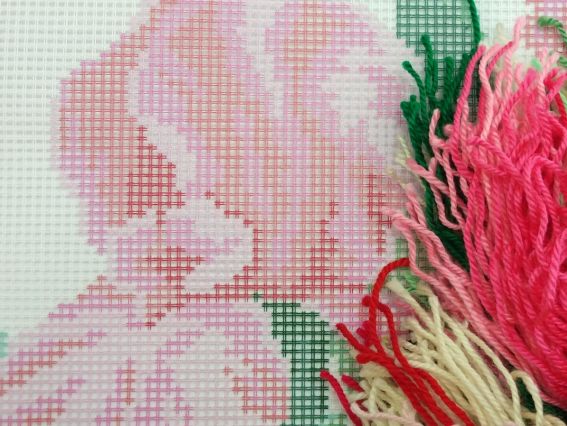 Рожевий півник V-10, Чарівниця, набір для вишивання подушки напів-хрестиком 