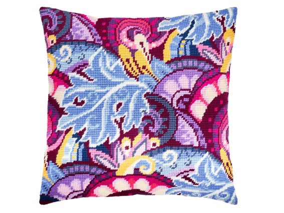 Подушка напівхрестиком Фіолетова казка, V-119, ТМ Чарівниця Подушка напівхрестиком Фіолетова казка, V-119, ТМ Чарівниця