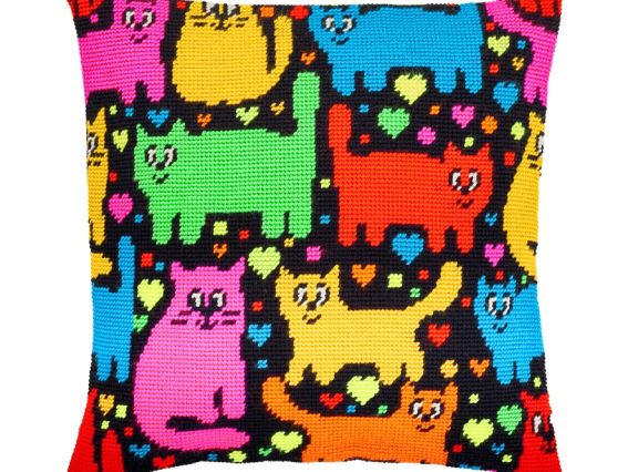 Подушка напівхрестиком V-202 Котяча мозаїка, Чарівниця, набір для вишивання. Подушка напівхрестиком V-202 Котяча мозаїка, Чарівниця, набір для вишивання.