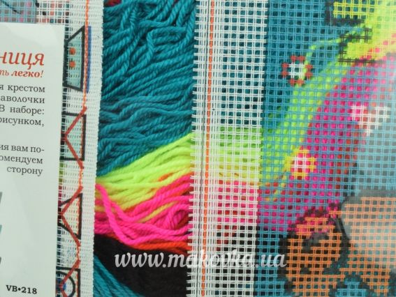 Набір для вишивання Подушка напівхрестиком 40х40см V-256 Слони Чарівниця