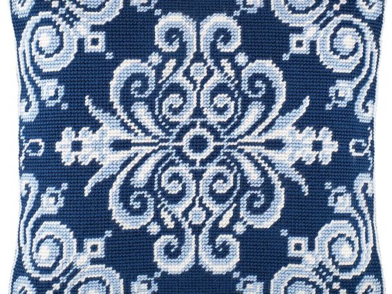 Набір для вишивання Подушка напівхрестиком V-287 Тегеран, Чарівниця