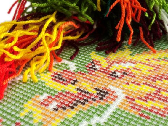 Набор для вышивания подушки полу-крестиком V-291 Китайский дракон , Чарівниця 