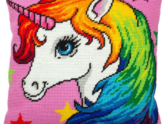 Набір для вишивання Подушка напівхрестиком 40х40см V-301 Єдиноріг Чарівниця