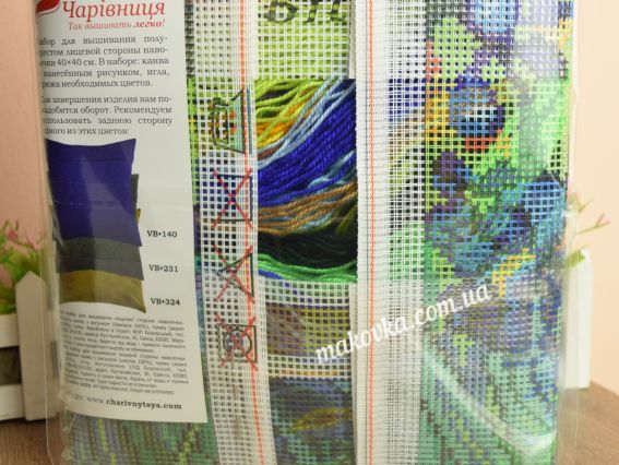 Набір для вишивання Подушка напівхрестиком 40х40см V-307 Півники Чарівниця
