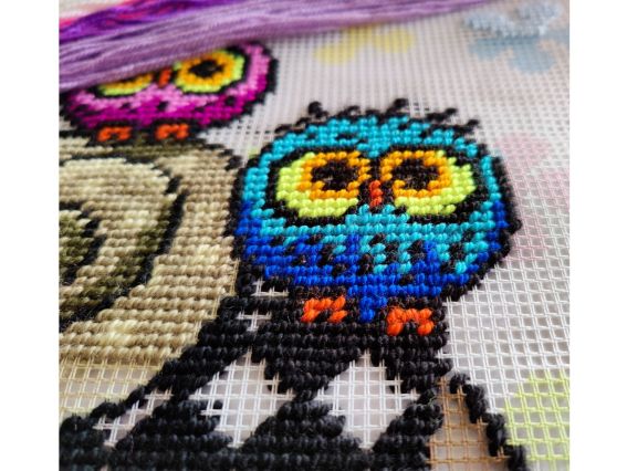 Набор для вышивания декоративной подушки полу-крестом Слонёнок и совы, V-424, ТМ Чаривныця