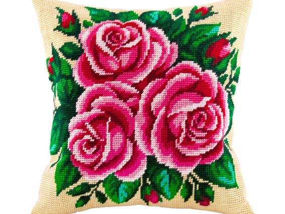Подушка полу-крестиком Розовые розы, V-82, ТМ Чаривныця