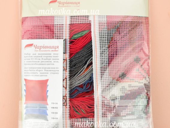 Набір для вишивання подушки напів-хрестиком Квітковий настрій, V-171, ТМ Чарівниця