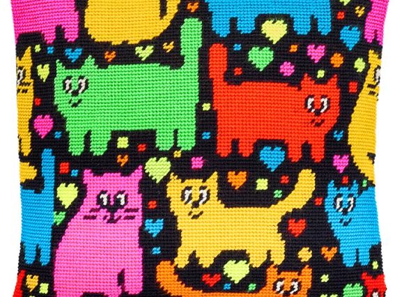 Набір для вишивання Подушка напівхрестиком V-202 Котяча мозаїка, Чарівниця,